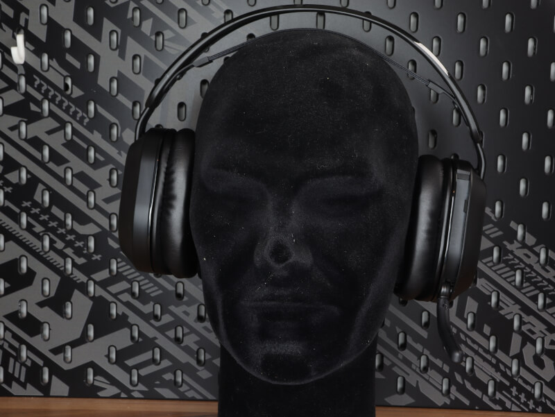 Turtle Beach Stealth 500 Headset superhuman hearing QuickSwitch ultra-lightweight swarm gaming multiplatform 40mm.JPG